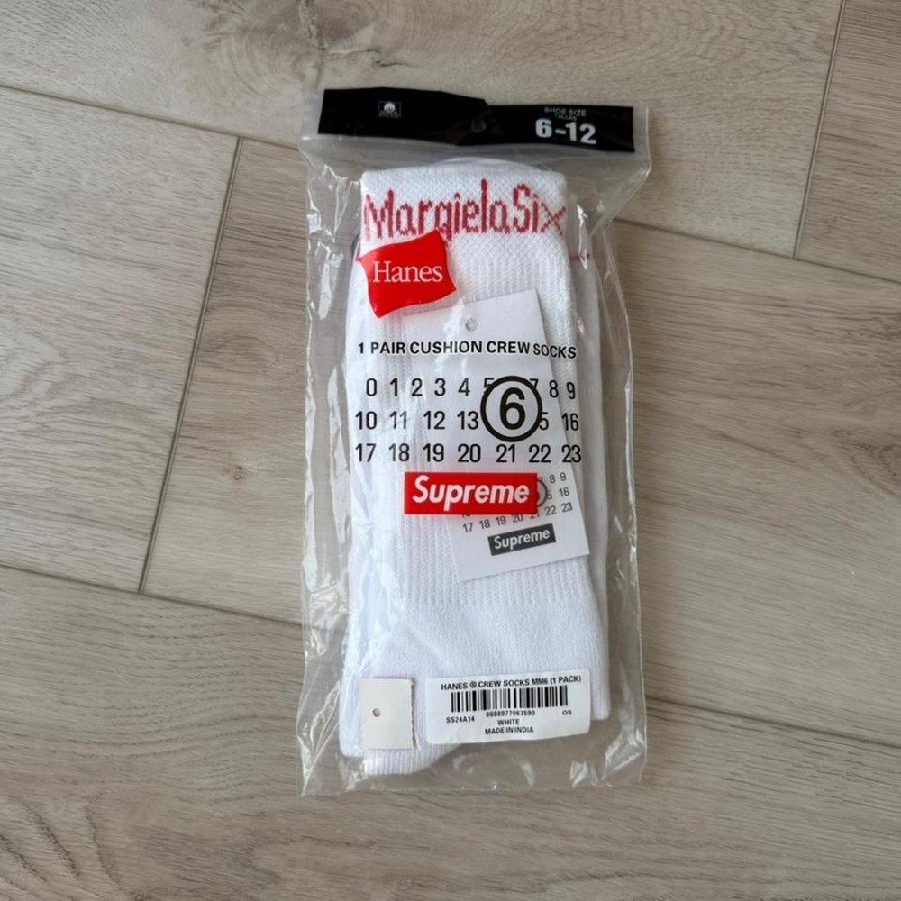 Supreme‎ x Maison Margiela MM6 Maison Margiela Hanes Crew Socks – White | New